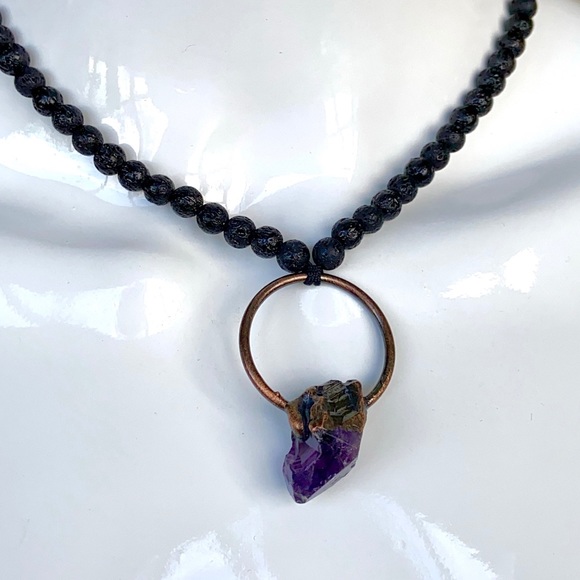 Genuine amethyst crystal stone bead lava necklace - Picture 6 of 16